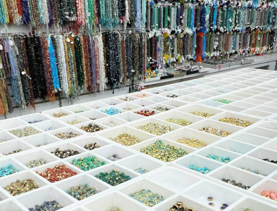 Gems Ocean – Wholesaler of Gemstone Beads and Pendants/Charms.
