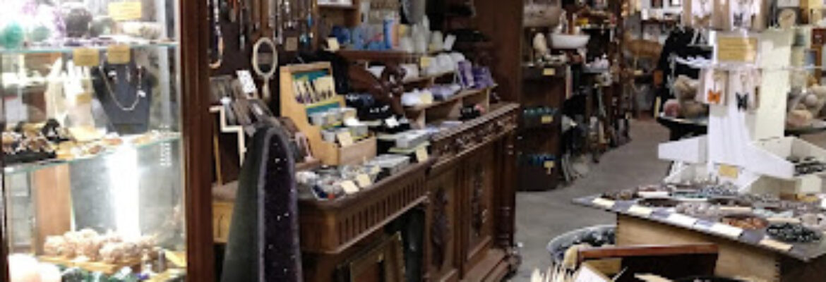 Ballyhoo Curiosity Shop