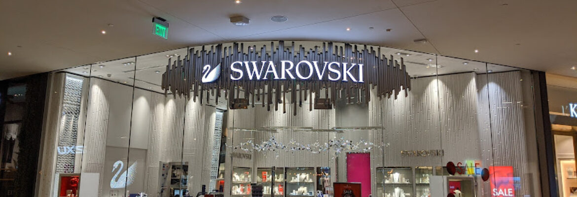 Instant Wonder Store Swarovski | Santa Monica