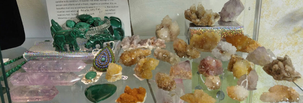 Crystal Gaze in the flow