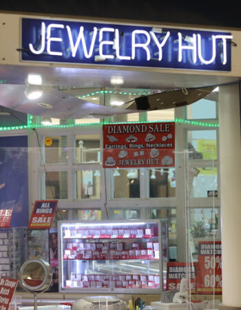 Jewelry Hut
