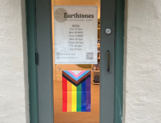 Earthtones Metaphysical Shop