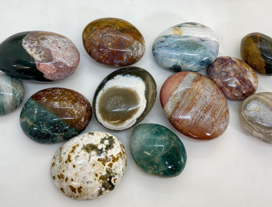 J&J Crystals and Rocks