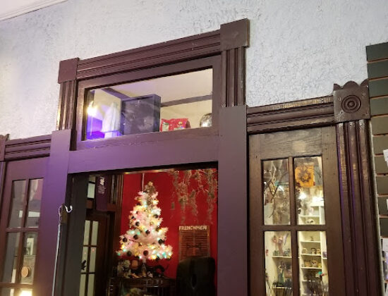 Wicked Mojo Botanica and spiritual advisor