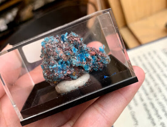 A to Z Mineral Shop at Nature’s Art Village