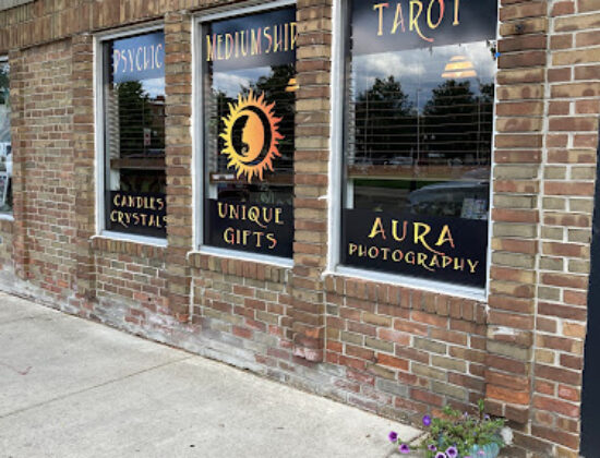 Luna & Sol Metaphysical Boutique