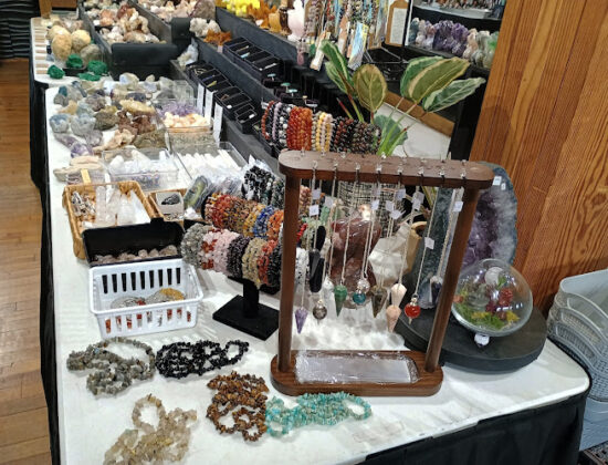Healingmoon Crystals